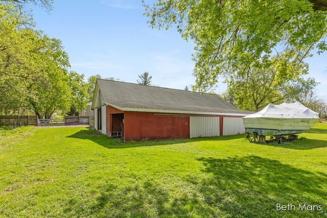 1427 Spaulding Avenue Se, Cascade Twp, MI 49546