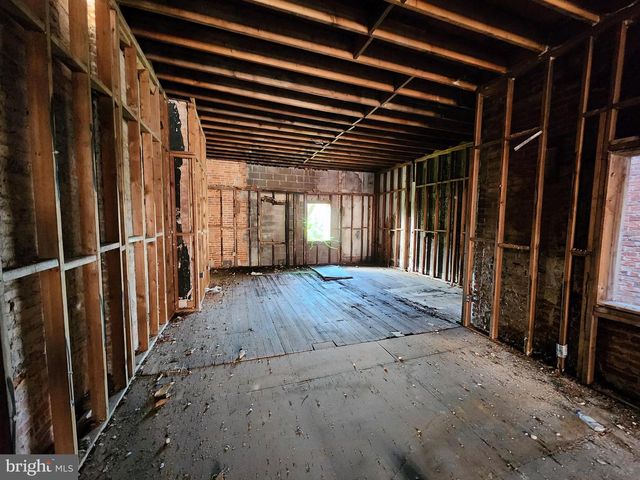 1019 W LANVALE ST, Baltimore, MD 21217