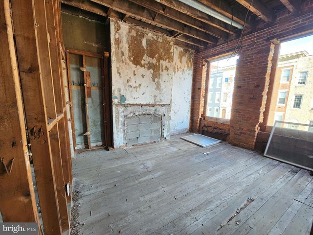 1019 W LANVALE ST, Baltimore, MD 21217