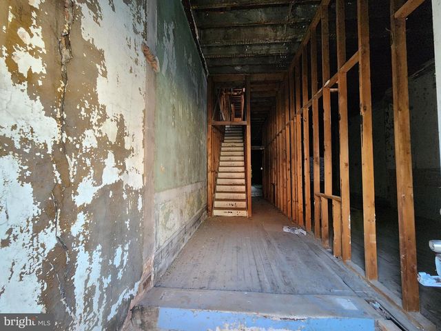 1019 W LANVALE ST, Baltimore, MD 21217