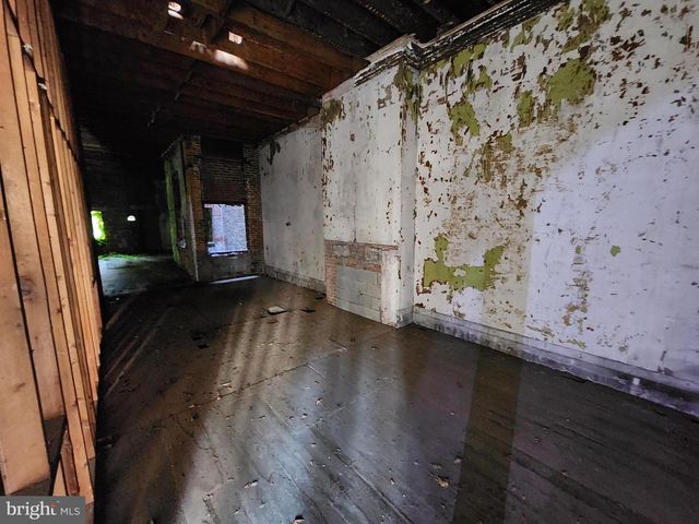 1019 W LANVALE ST, Baltimore, MD 21217