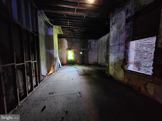 1019 W LANVALE ST, Baltimore, MD 21217