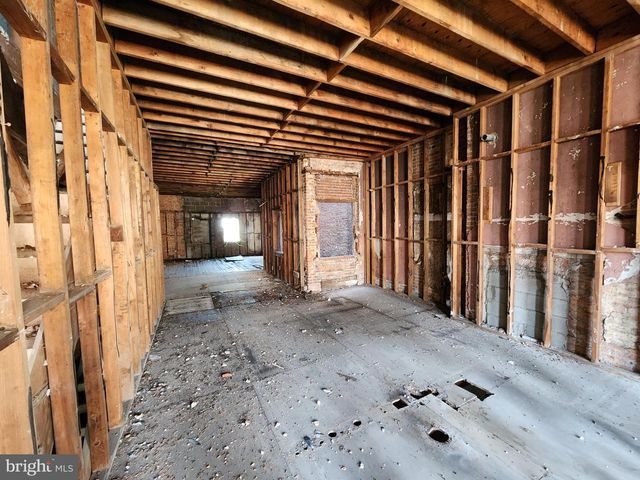 1019 W LANVALE ST, Baltimore, MD 21217