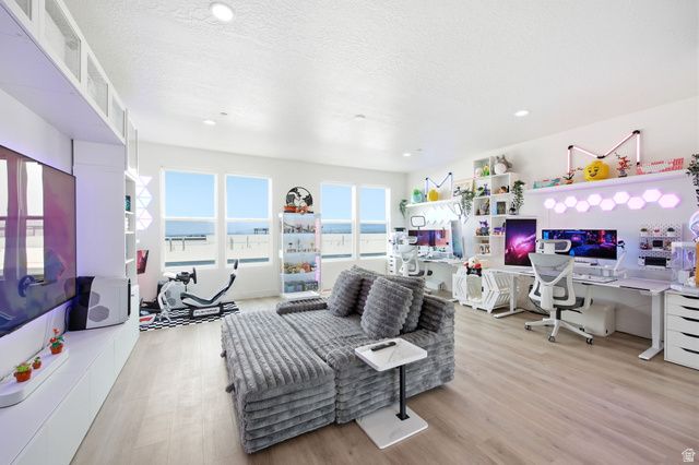 5297 W CENTER FIELD DR, South Jordan, UT 84009
