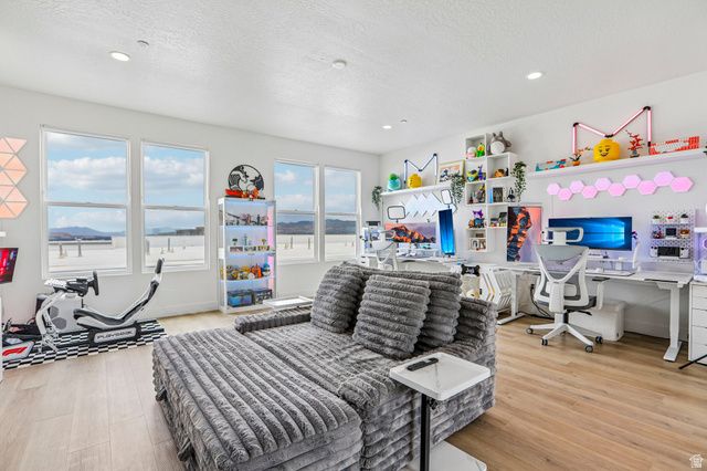 5297 W CENTER FIELD DR, South Jordan, UT 84009