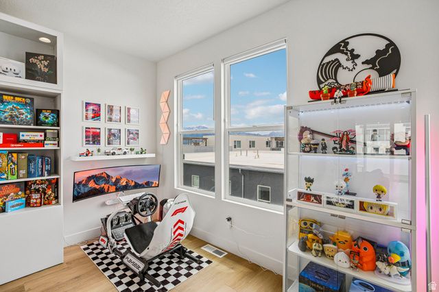 5297 W CENTER FIELD DR, South Jordan, UT 84009