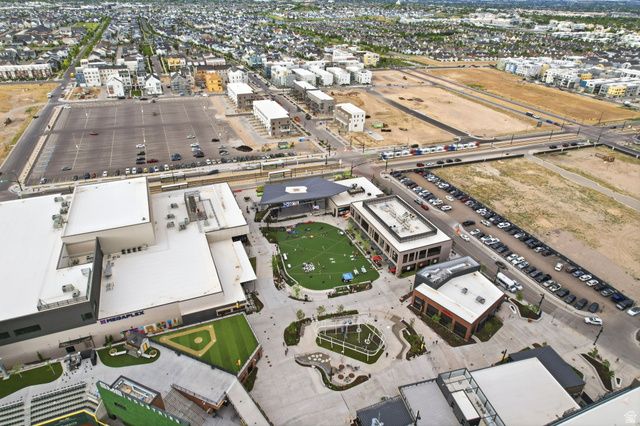 5297 W CENTER FIELD DR, South Jordan, UT 84009