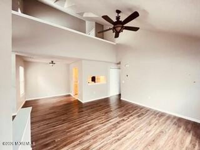 307 Owls Nest Court, Jackson, NJ 08527