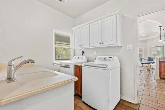 187 Stephen F Austin BLVD, Bastrop, TX 78602