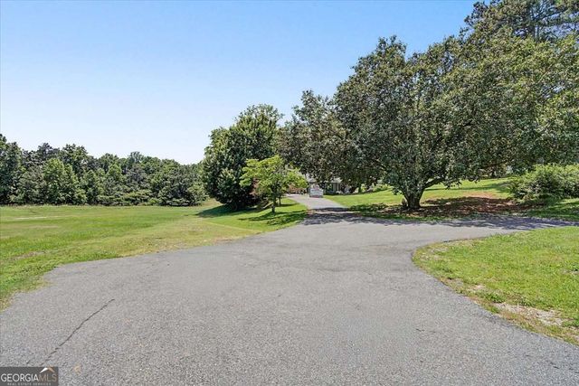 111 Graham Road, Dallas, GA 30132