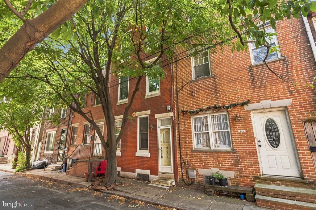 608 LEAGUE ST, PHILADELPHIA, PA 19147 — exterior