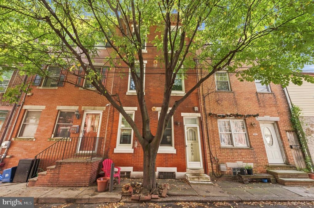 608 LEAGUE ST, PHILADELPHIA, PA 19147 — photo 2