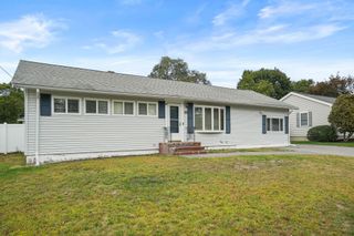15 Trudy Terrace, Canton, MA 02021