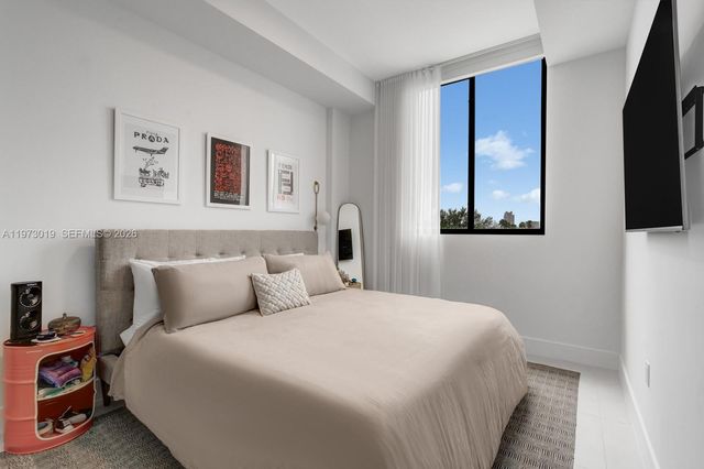 1030 15th St PH3, Miami Beach, FL 33139