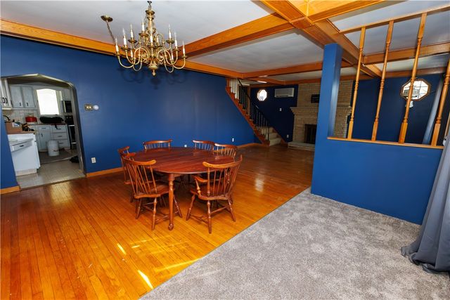 813 Green St, California, PA 15419