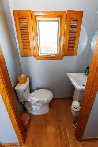 813 Green St, California, PA 15419