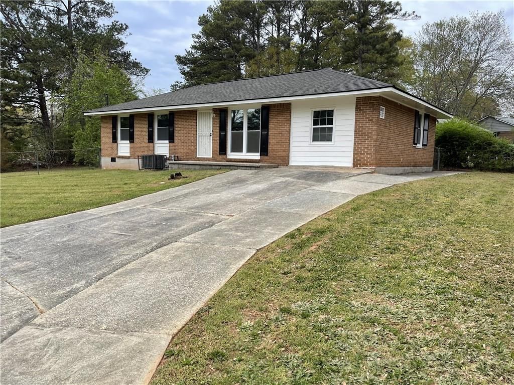 6927 Eunice Drive, Riverdale, GA 30274