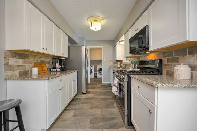 2727 Buffalo Drive, Arlington, TX 76013