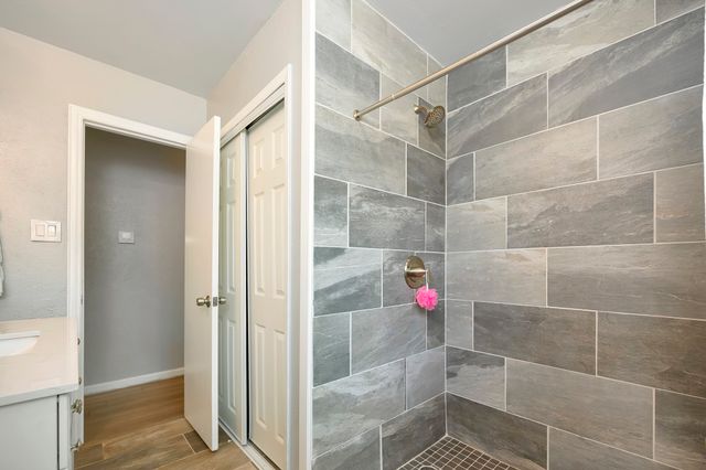 2727 Buffalo Drive, Arlington, TX 76013