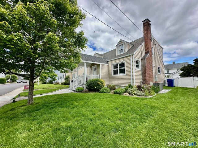 33 Emerson Street, Norwalk, CT 06855