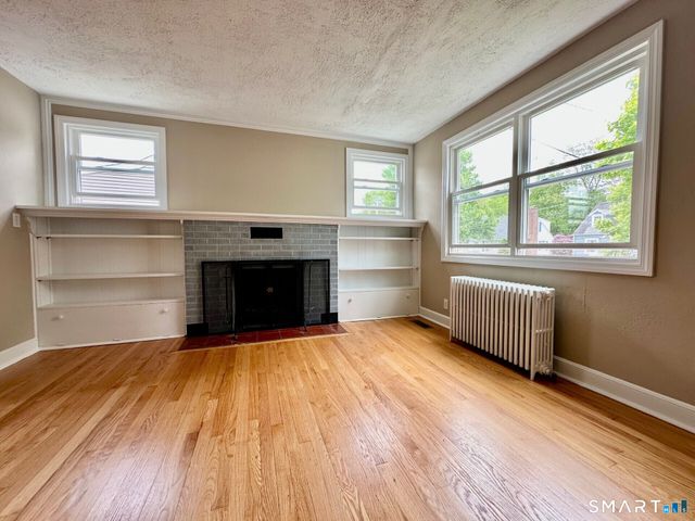 33 Emerson Street, Norwalk, CT 06855