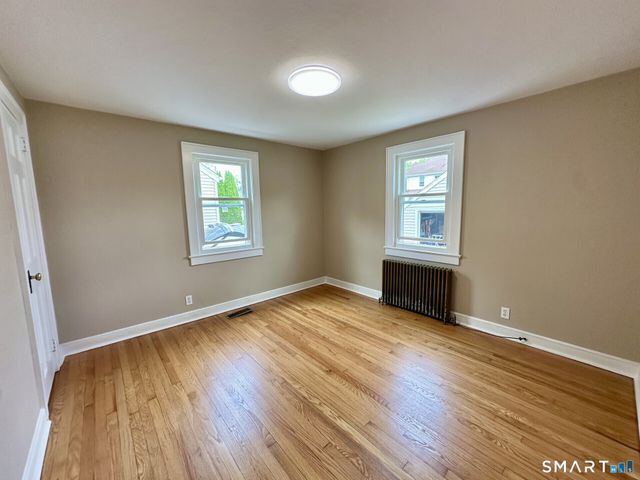 33 Emerson Street, Norwalk, CT 06855