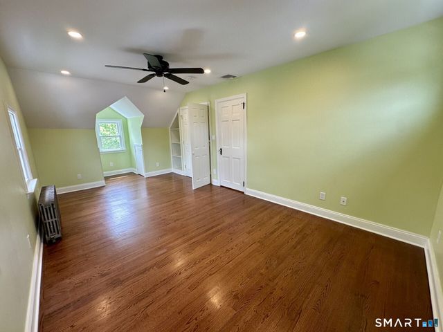 33 Emerson Street, Norwalk, CT 06855