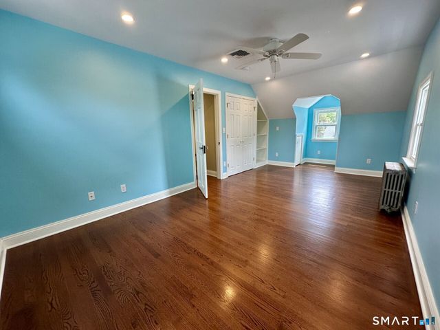 33 Emerson Street, Norwalk, CT 06855