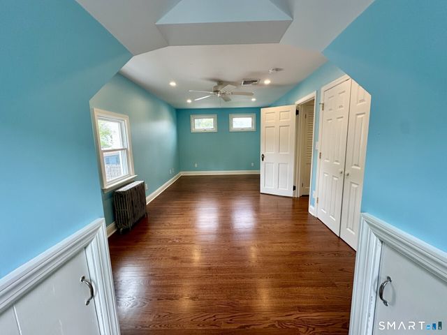 33 Emerson Street, Norwalk, CT 06855