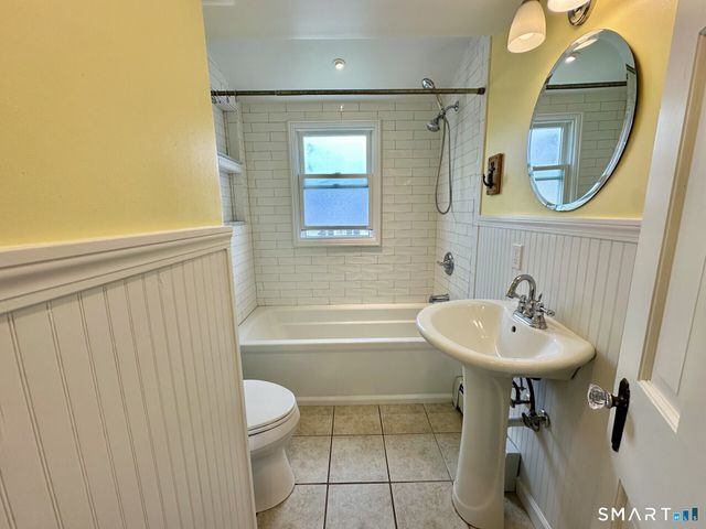33 Emerson Street, Norwalk, CT 06855