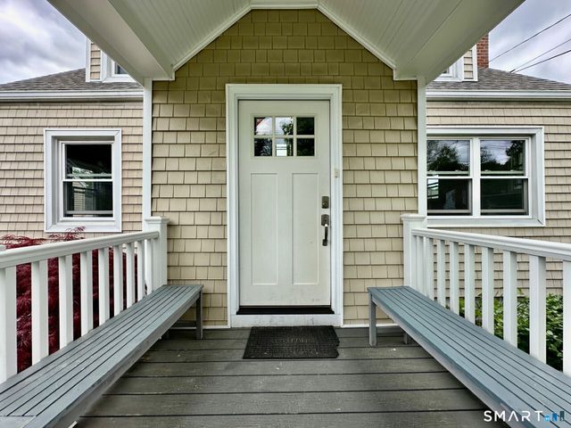 33 Emerson Street, Norwalk, CT 06855