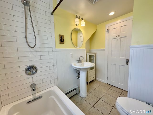 33 Emerson Street, Norwalk, CT 06855