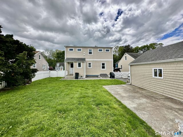 33 Emerson Street, Norwalk, CT 06855