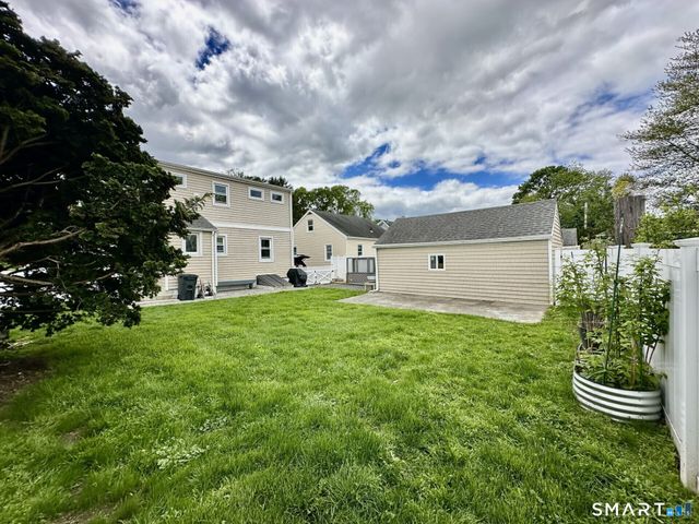 33 Emerson Street, Norwalk, CT 06855