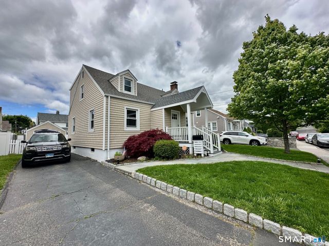 33 Emerson Street, Norwalk, CT 06855