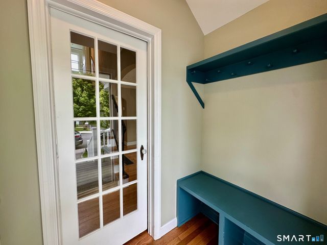 33 Emerson Street, Norwalk, CT 06855