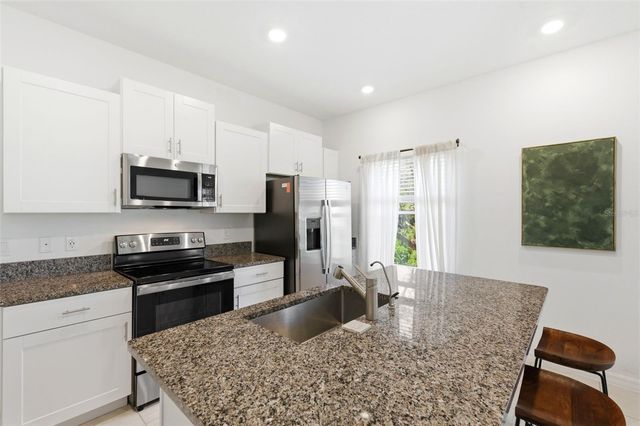 873 TENNYSON MILL CIRCLE, Tampa, FL 33619