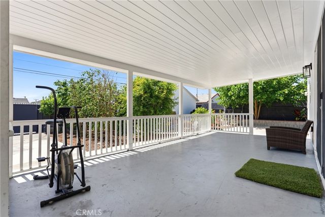 13102 Branford Street, Arleta, CA 91331