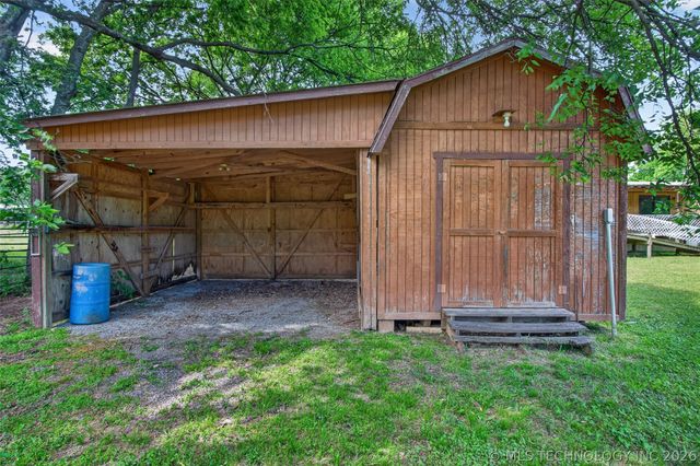 3152 E 4675 Road, Adair, OK 74330