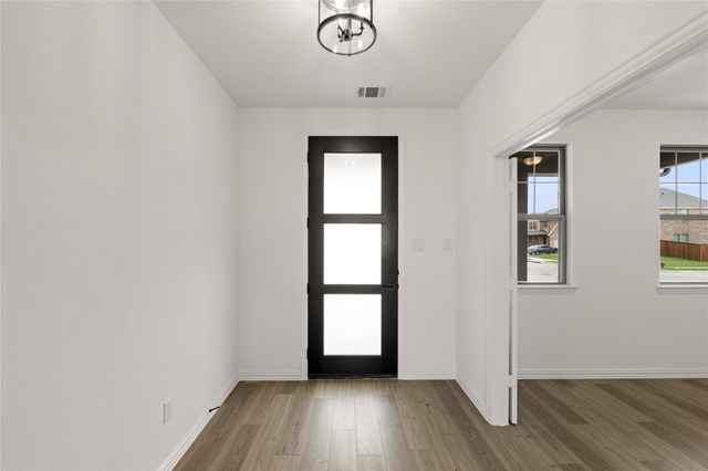 1422 Greenbelt Drive, Forney, TX 75126