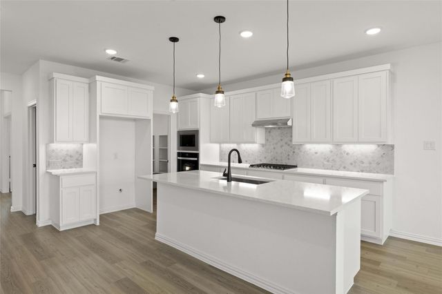 1422 Greenbelt Drive, Forney, TX 75126
