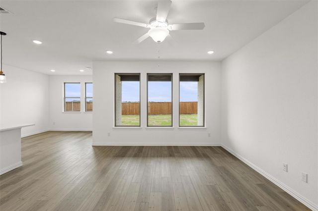1422 Greenbelt Drive, Forney, TX 75126