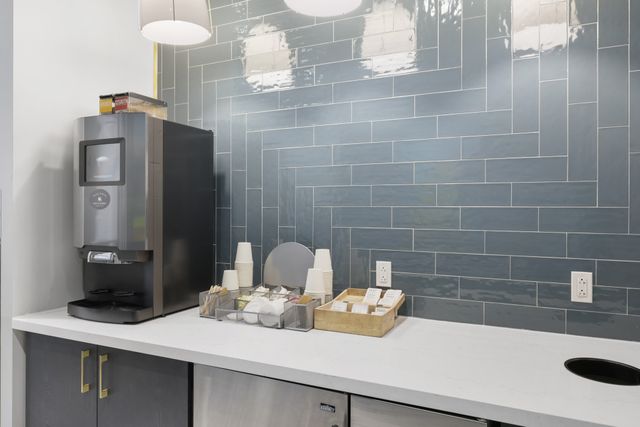 1616 West End Ave Unit 2304, Nashville, TN 37203