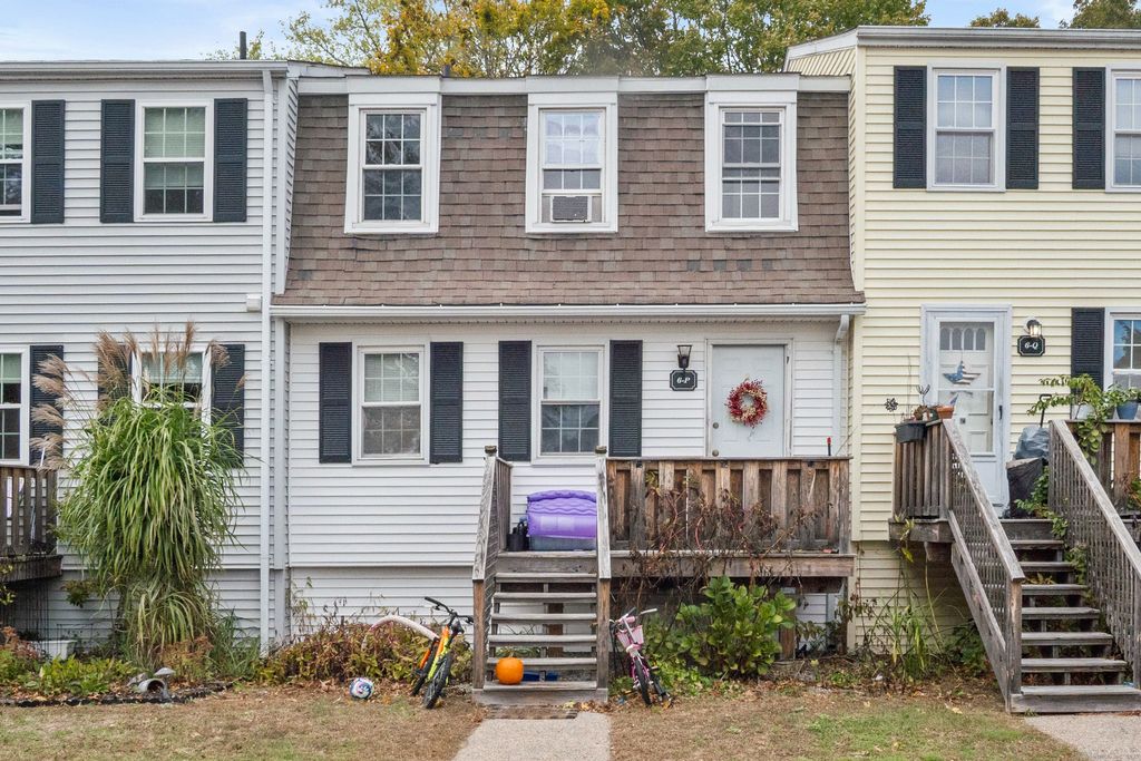 6 Lakeside Drive P, Ledyard, CT 06339