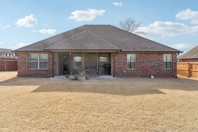12451 E 129th Street North, Collinsville, OK 74021