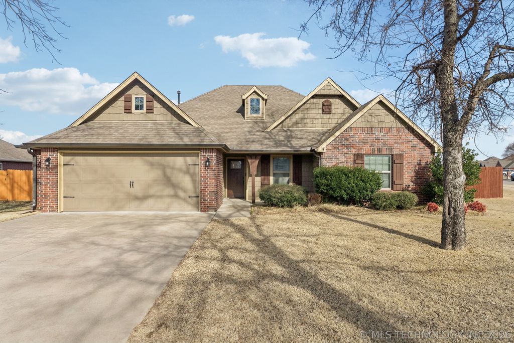 12451 E 129th Street North, Collinsville, OK 74021