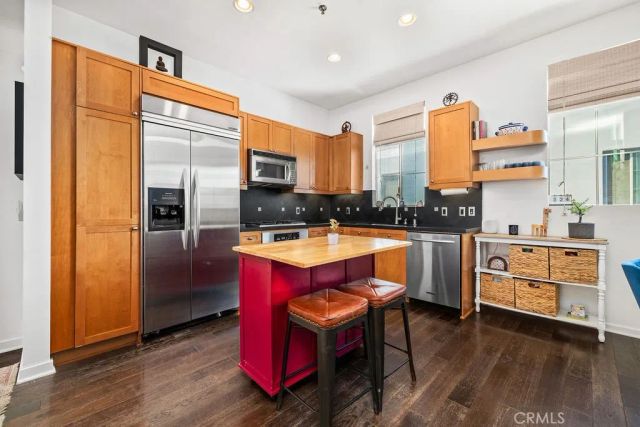 5300 Playa Vista Drive 5, Playa Vista, CA 90094