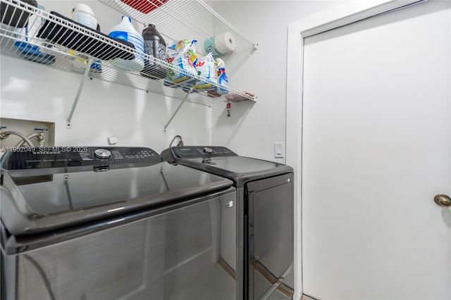 4500 NW 113th Ter, Coral Springs, FL 33065