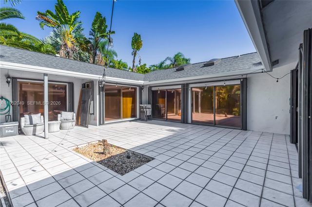 4500 NW 113th Ter, Coral Springs, FL 33065