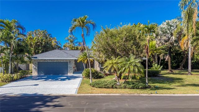 4500 NW 113th Ter, Coral Springs, FL 33065